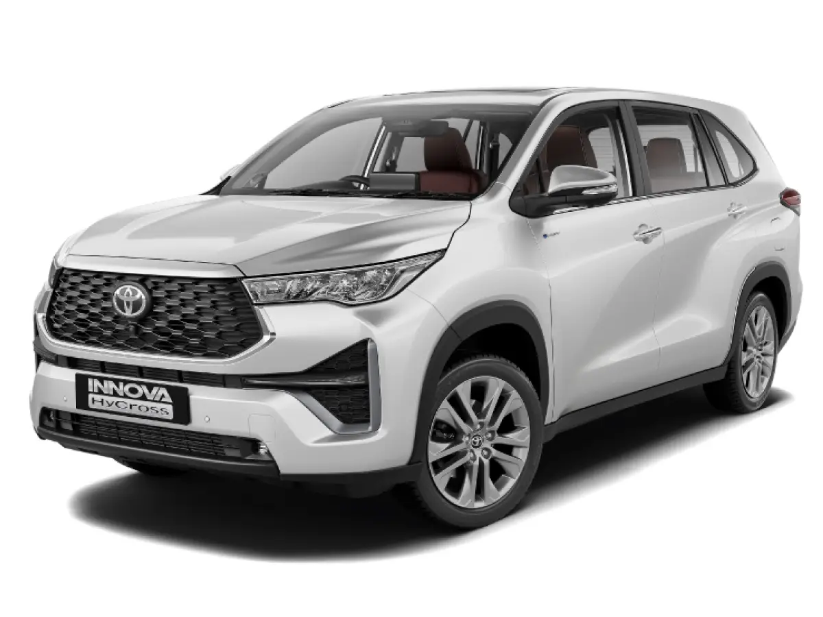 Toyota Innova Hycross