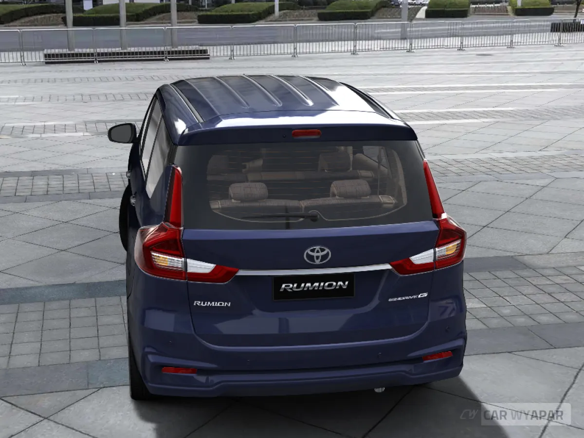 Toyota Rumion G AT Price, Specs & On-Road Price | CarWyapar